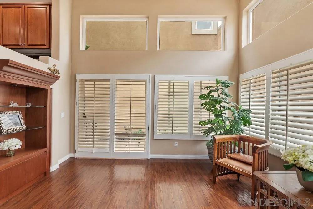 San Diego, CA 92130,12674 Carmel Country Rd #34