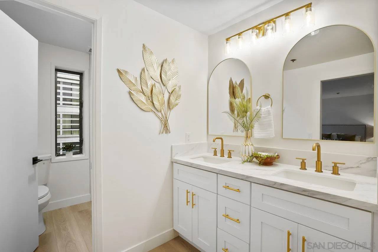 La Jolla, CA 92037,8263 Camino Del Oro #281
