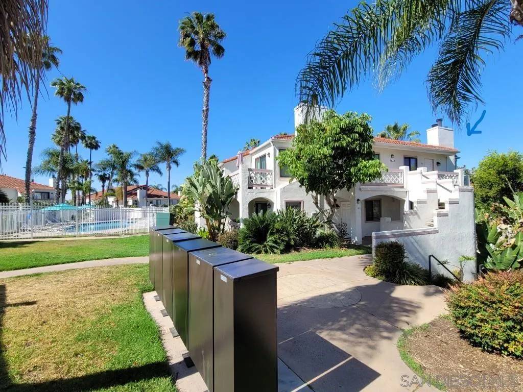 San Diego, CA 92129,9479 Fairgrove Lane #302
