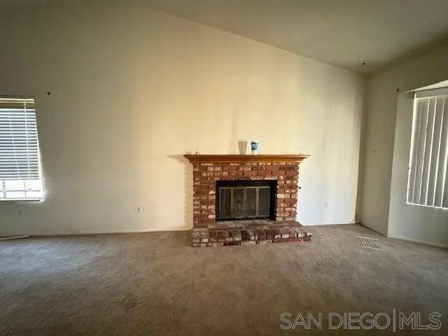 Lancaster, CA 93535,550 E Avenue J9