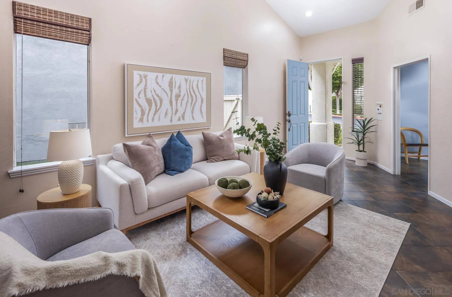 Encinitas, CA 92024,1153 Pacifica Place