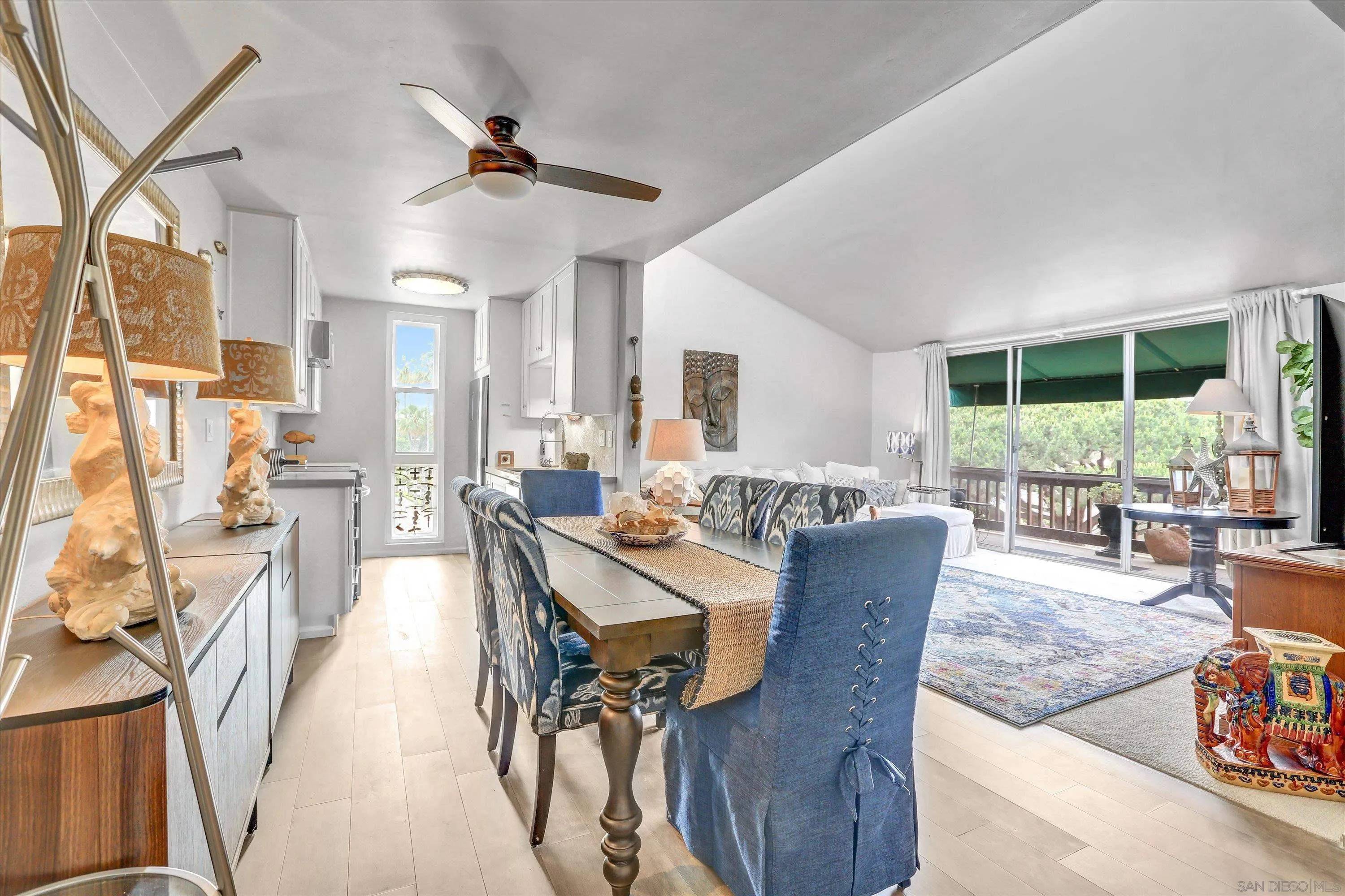 La Jolla, CA 92037,6455 La Jolla Blvd #352