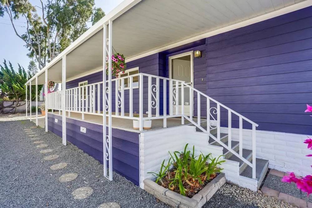 Oceanside, CA 92058,276 N El Camino Real 14 #14