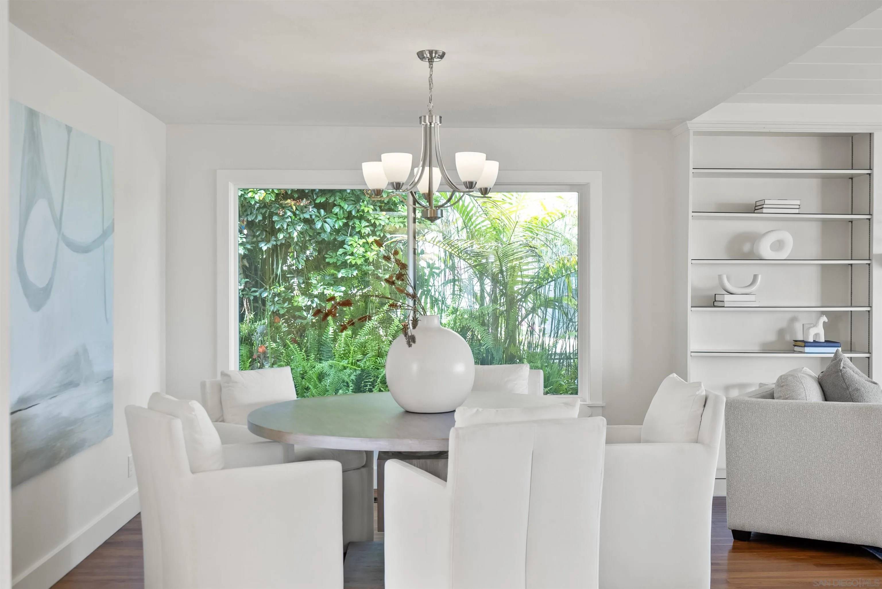 La Jolla, CA 92037,951 Skylark Dr