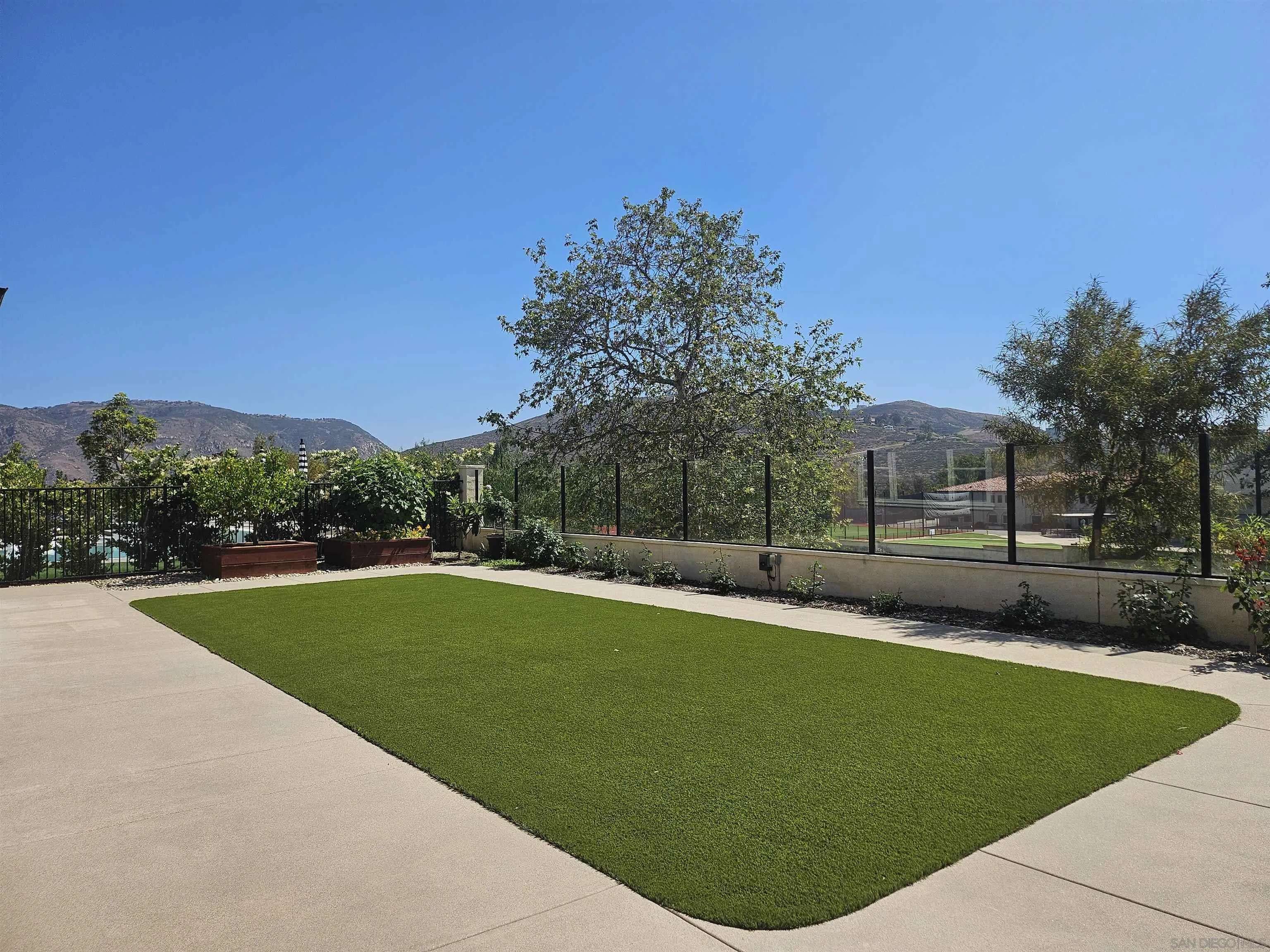 San Diego, CA 92127,16231 Sunny Summit Dr