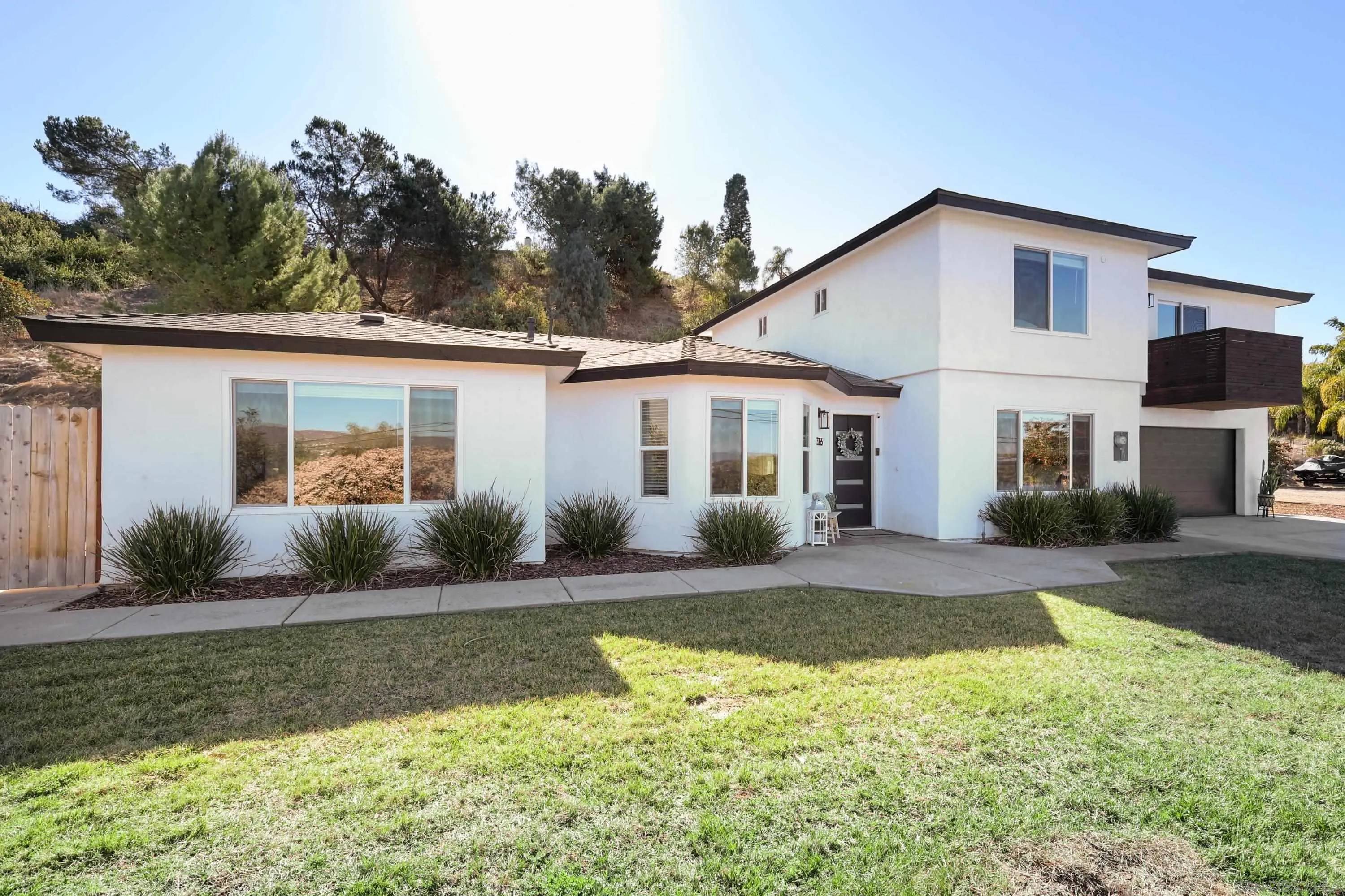 San Marcos, CA 92078,3355 Descanso Avenue