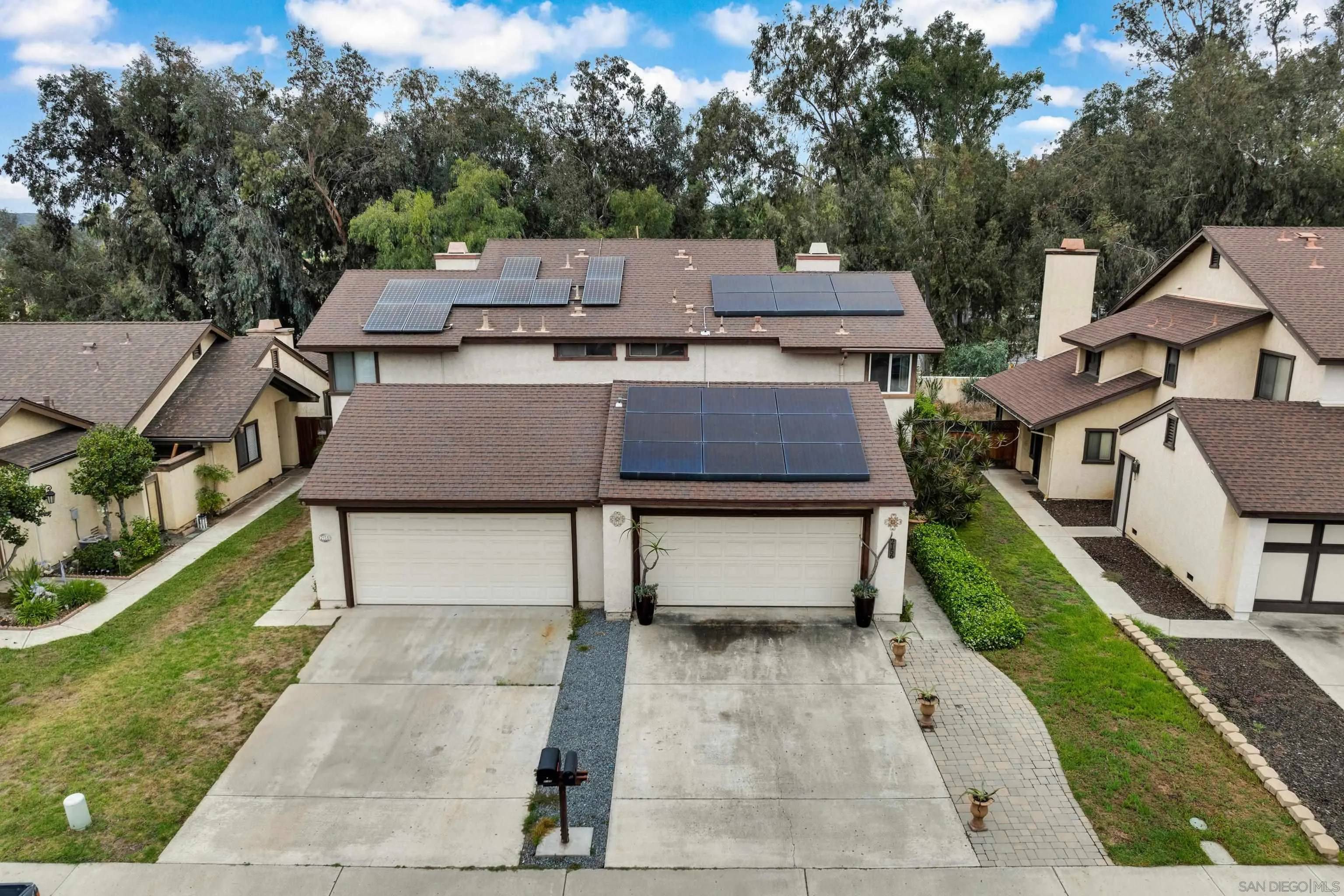 El Cajon, CA 92019,2156 Greencrest Dr