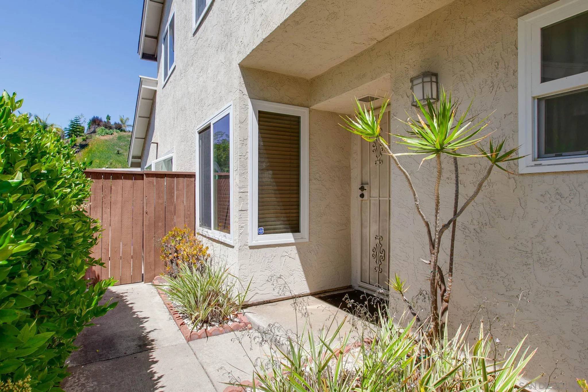 San Diego, CA 92139,2620 Pennington Lane