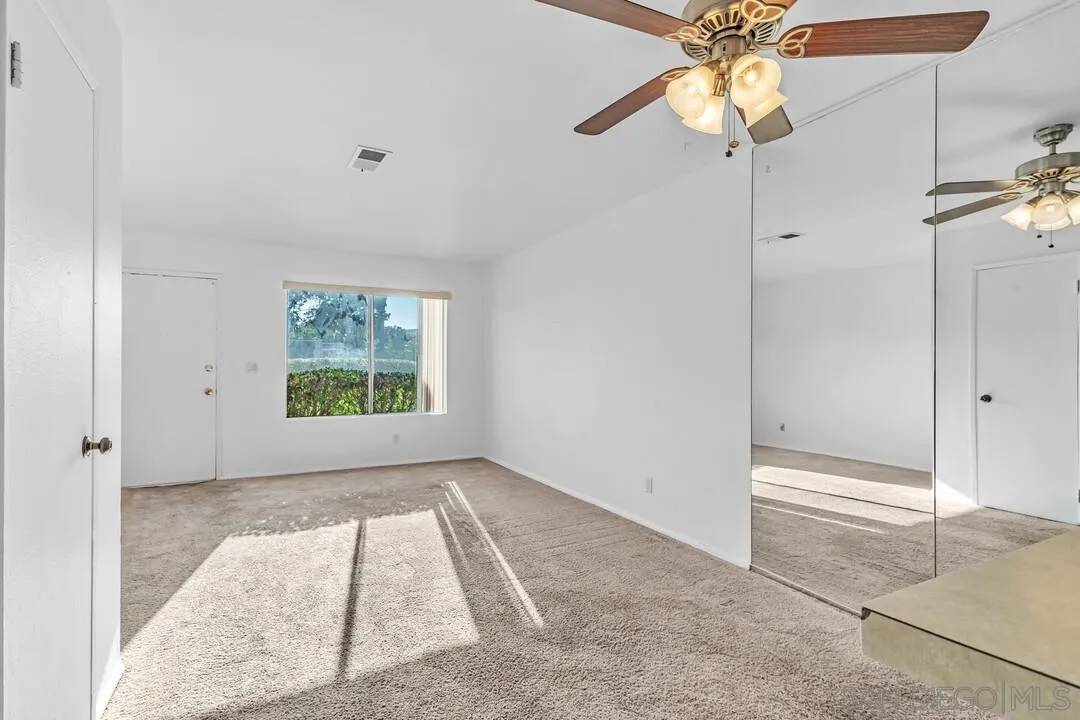 Santee, CA 92071,10258 Carefree Dr