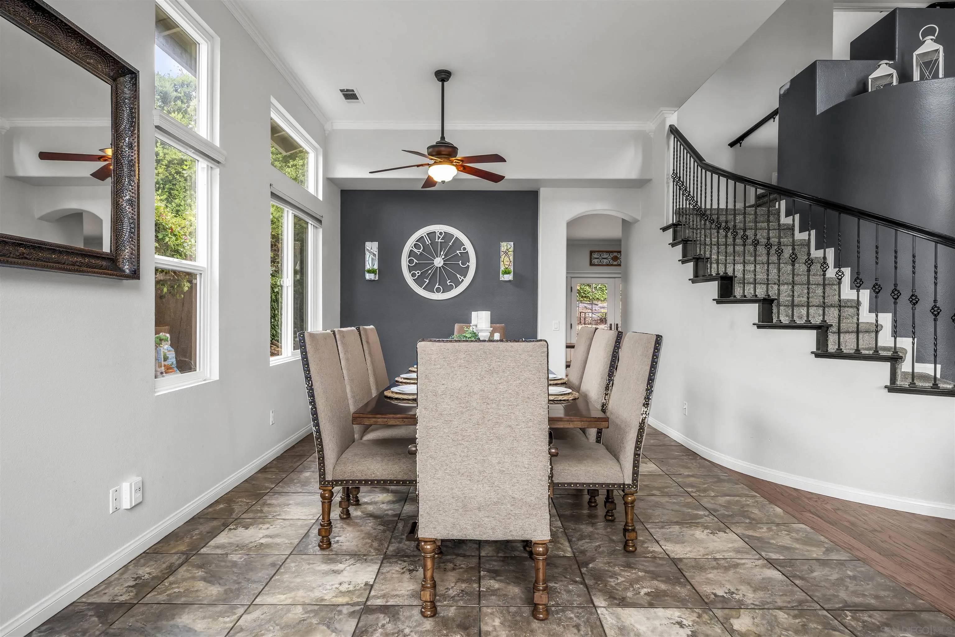 Chula Vista, CA 91913,1722 Bouquet Canyon Rd