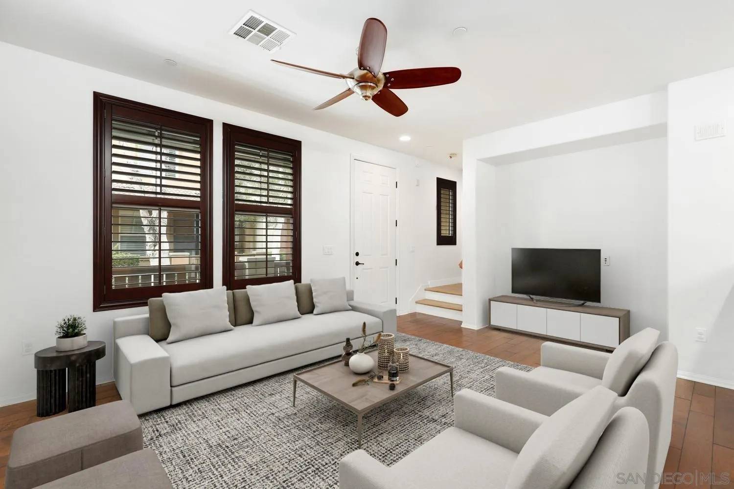 San Diego, CA 92130,10653 Golden Willow #140