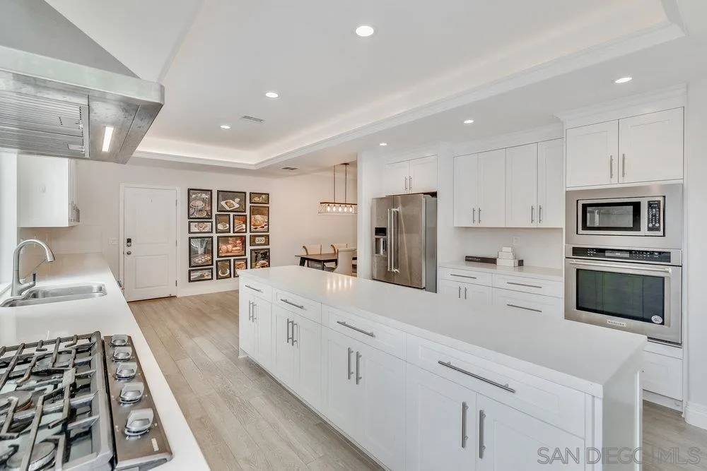 Carlsbad, CA 92009,7876 Via Adelfa Lot 375