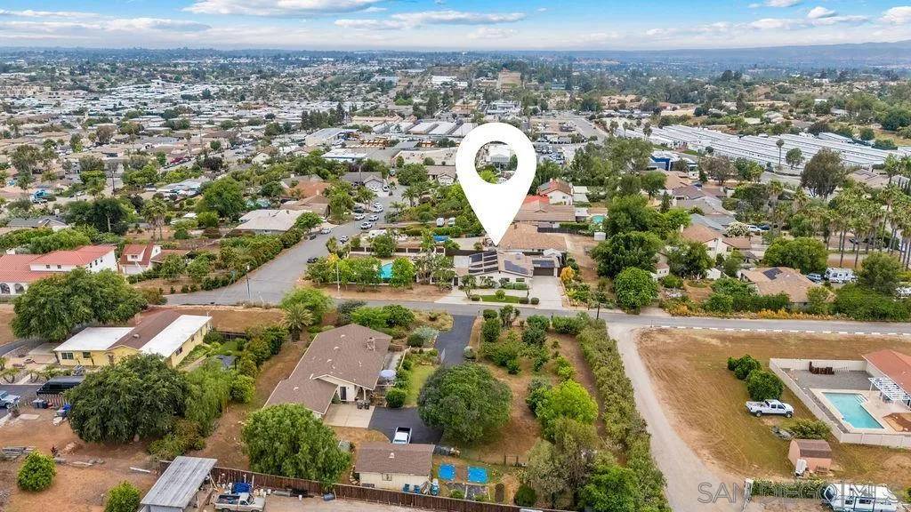 Vista, CA 92084,1740 Bonair Rd