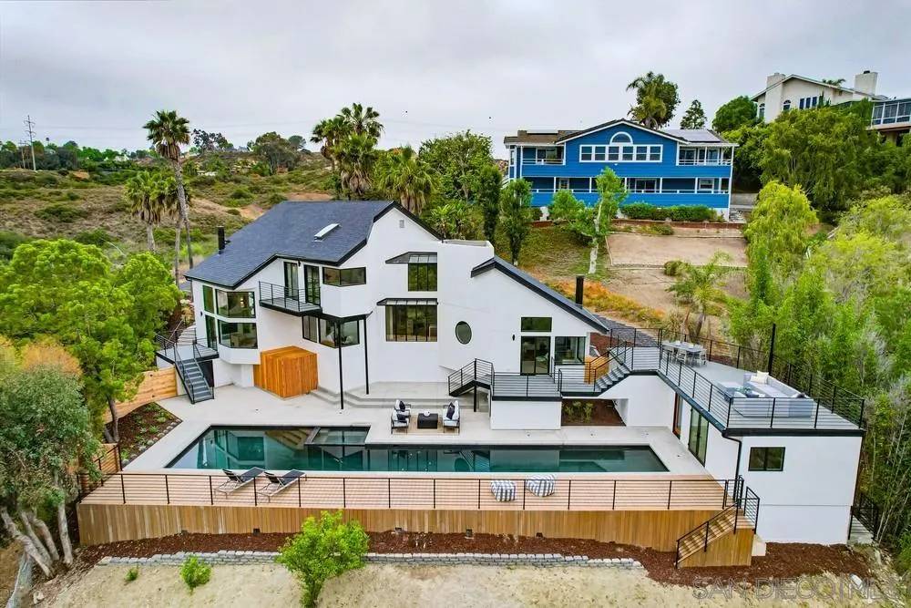 Encinitas, CA 92024,1429 Trabert Ranch Rd