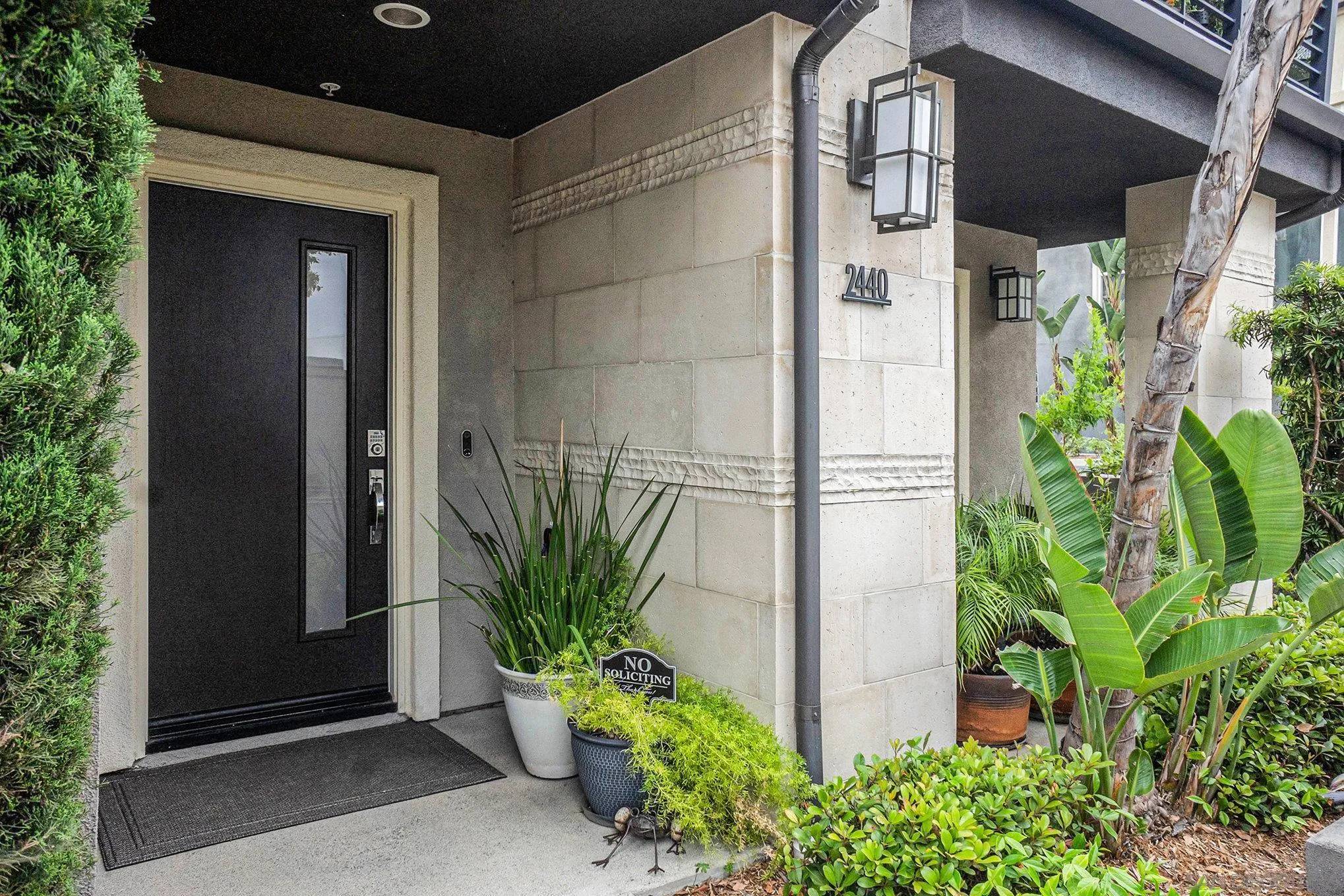 San Diego, CA 92108,2440 Via Alta