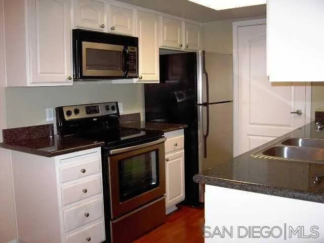 San Diego, CA 92128,12075 Alta Carmel Ct #Unit 44