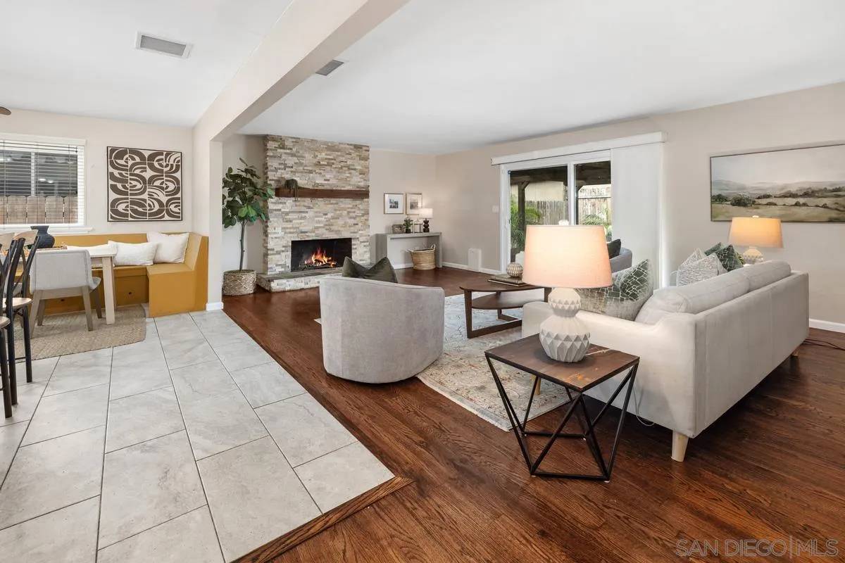 San Diego, CA 92111,7247 Eckstrom