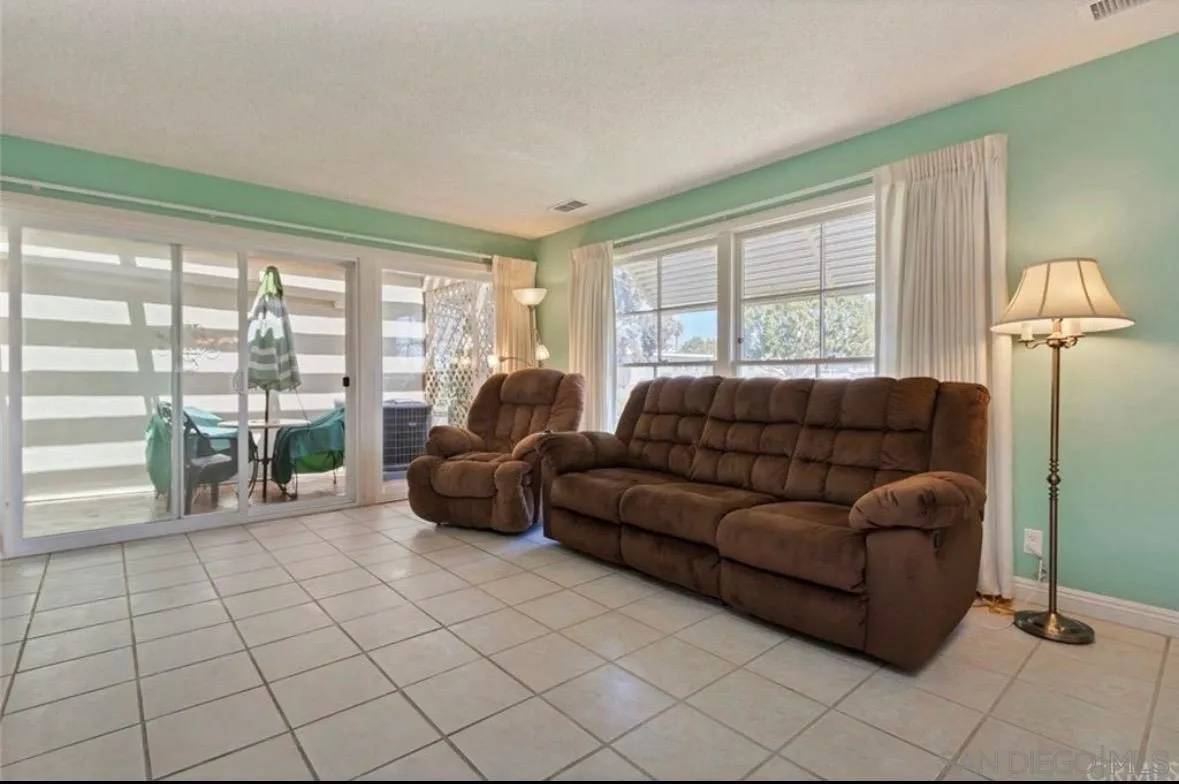 Oceanside, CA 92057,3621 Vista Campana S #52