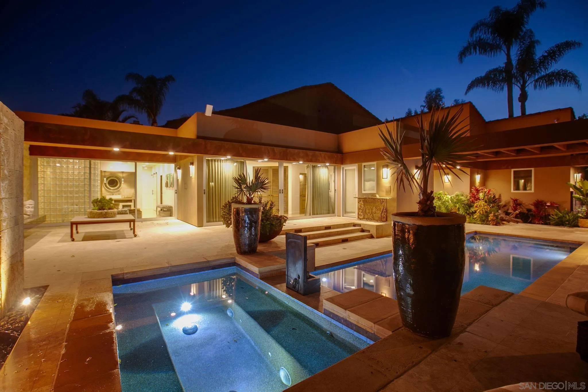Rancho Santa Fe, CA 92067,14817 Arroyo Rosita