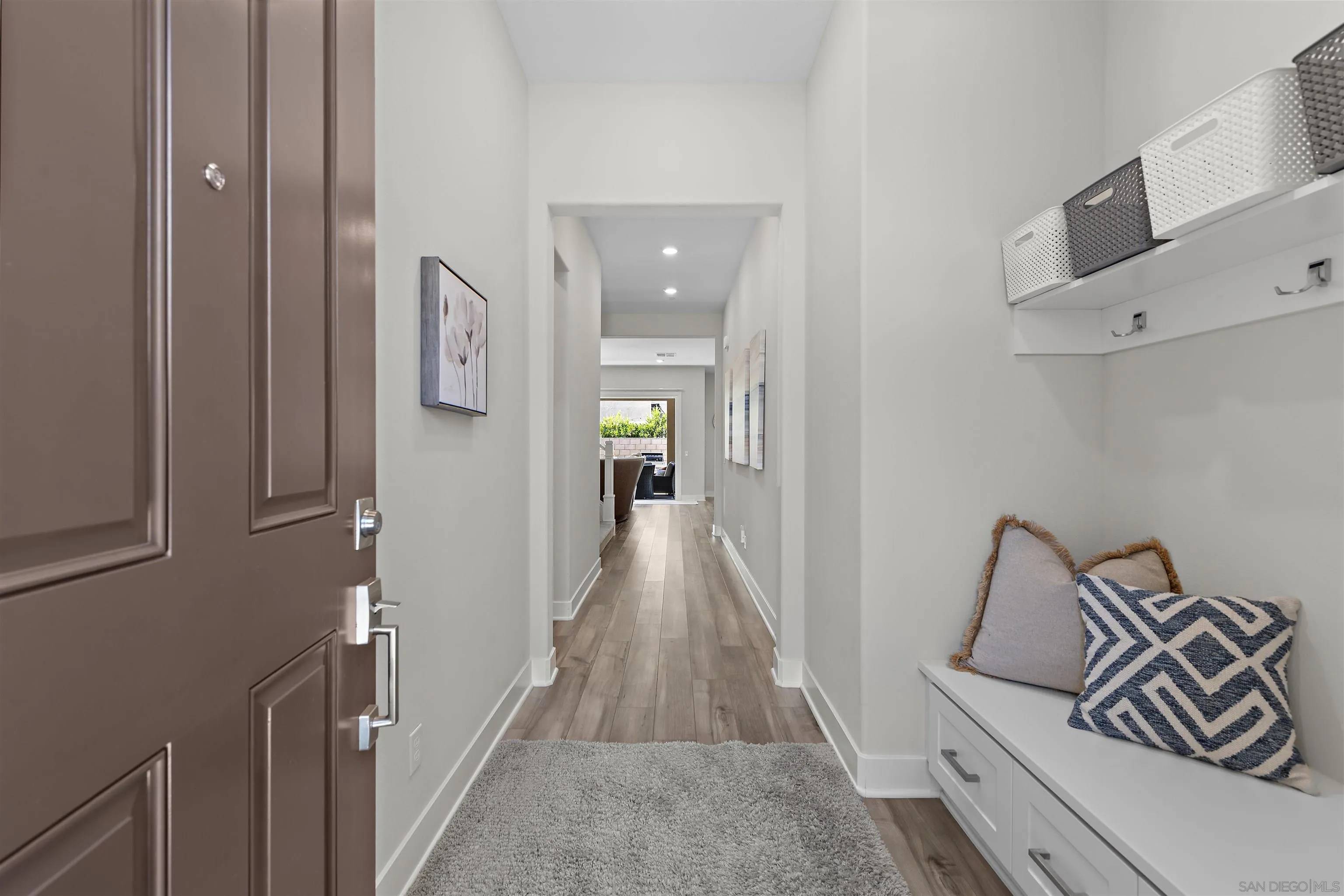 Lake Forest, CA 92630,624 Pelion