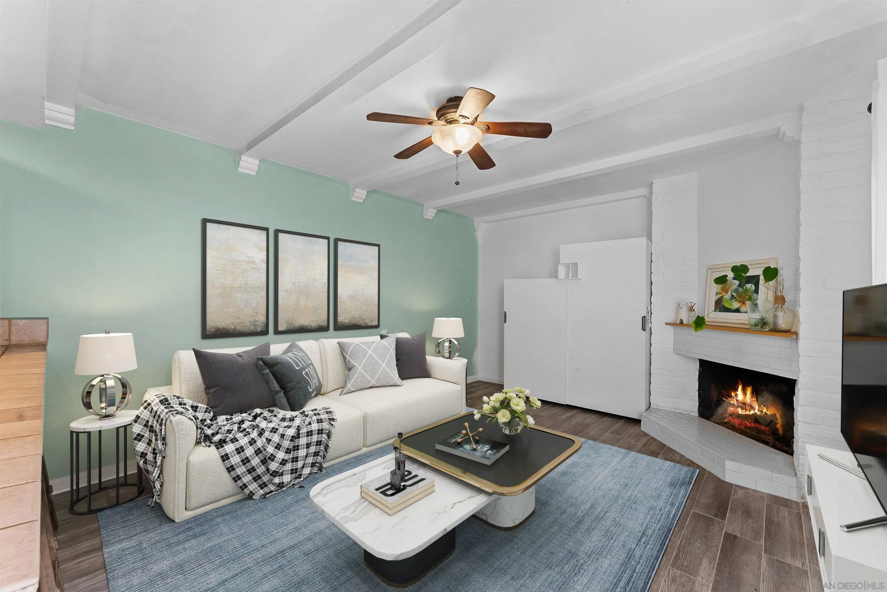 San Diego, CA 92117,4186 Balboa Way