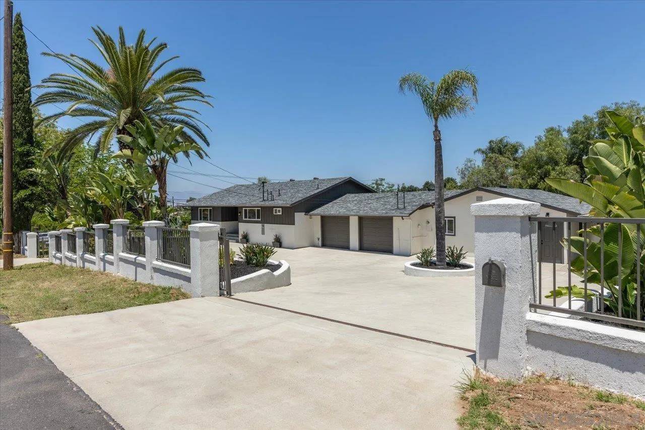 Valley Center, CA 92082,30118 Miller Rd.
