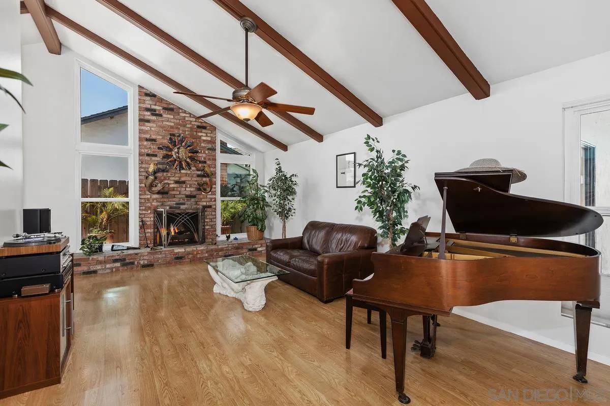 Chula Vista, CA 91911,1454 Lantana Avenue