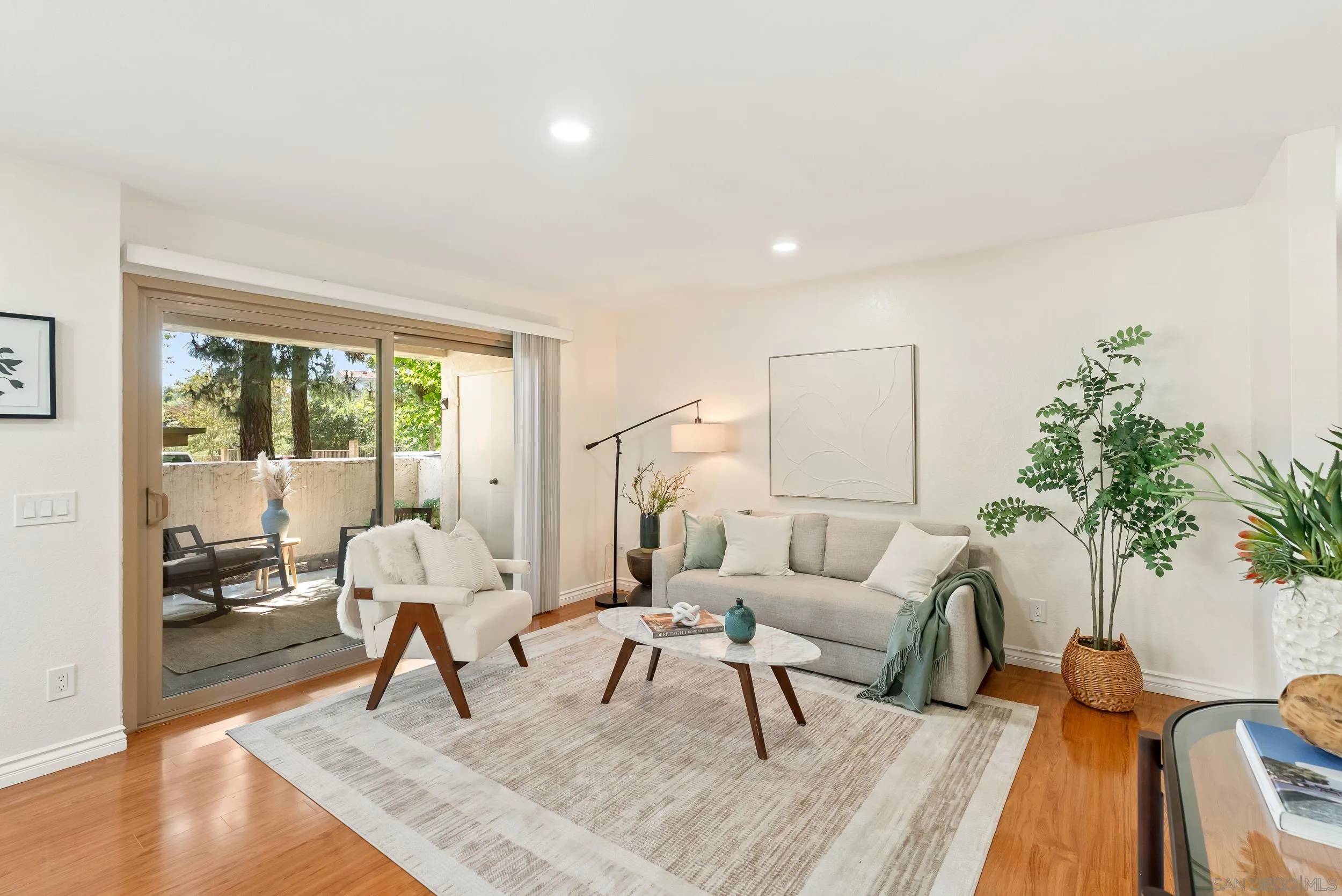 San Diego, CA 92128,13076 Wimberly Square #45