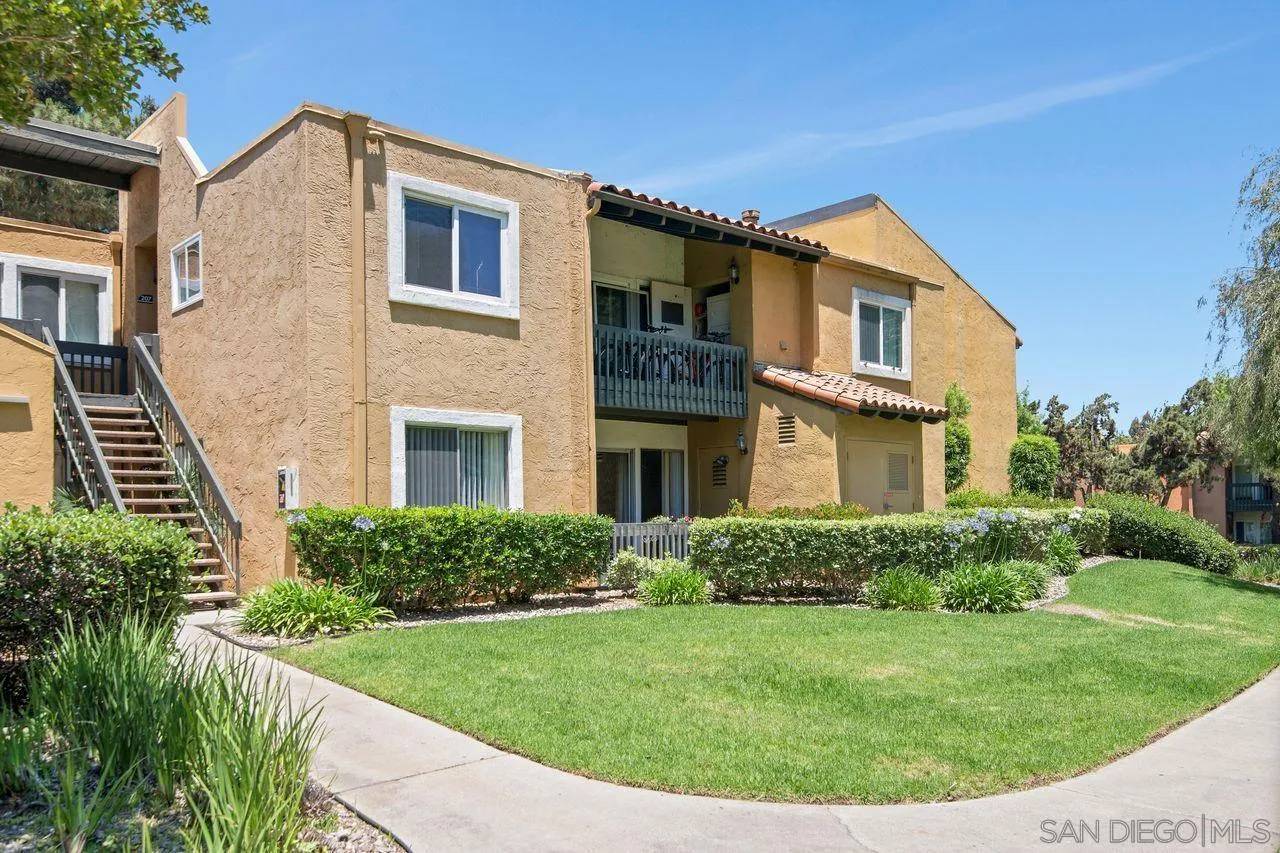 San Diego, CA 92127,17105 W Bernardo Dr #107