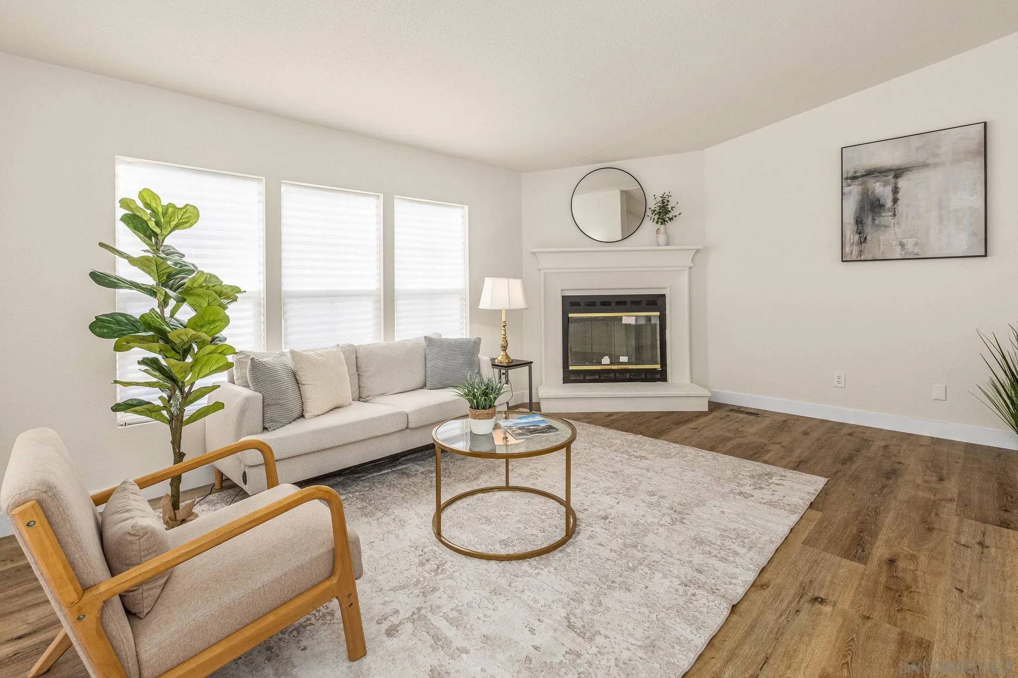 Escondido, CA 92029,1301 S Hale Ave #4