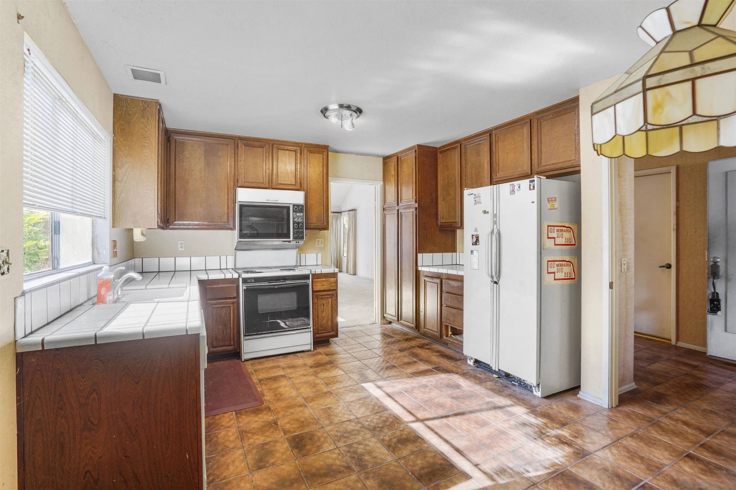 San Diego, CA 92129,9562 Benavente St