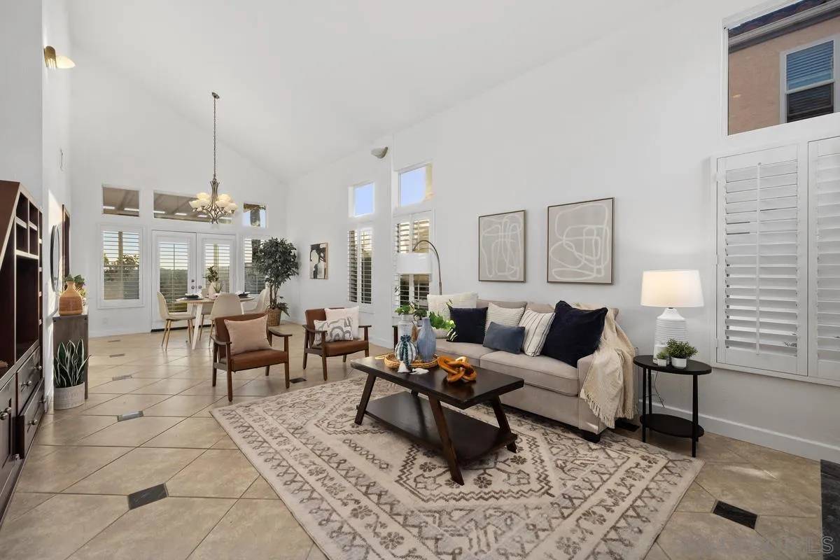 San Diego, CA 92131,10752 Sunset Ridge Dr