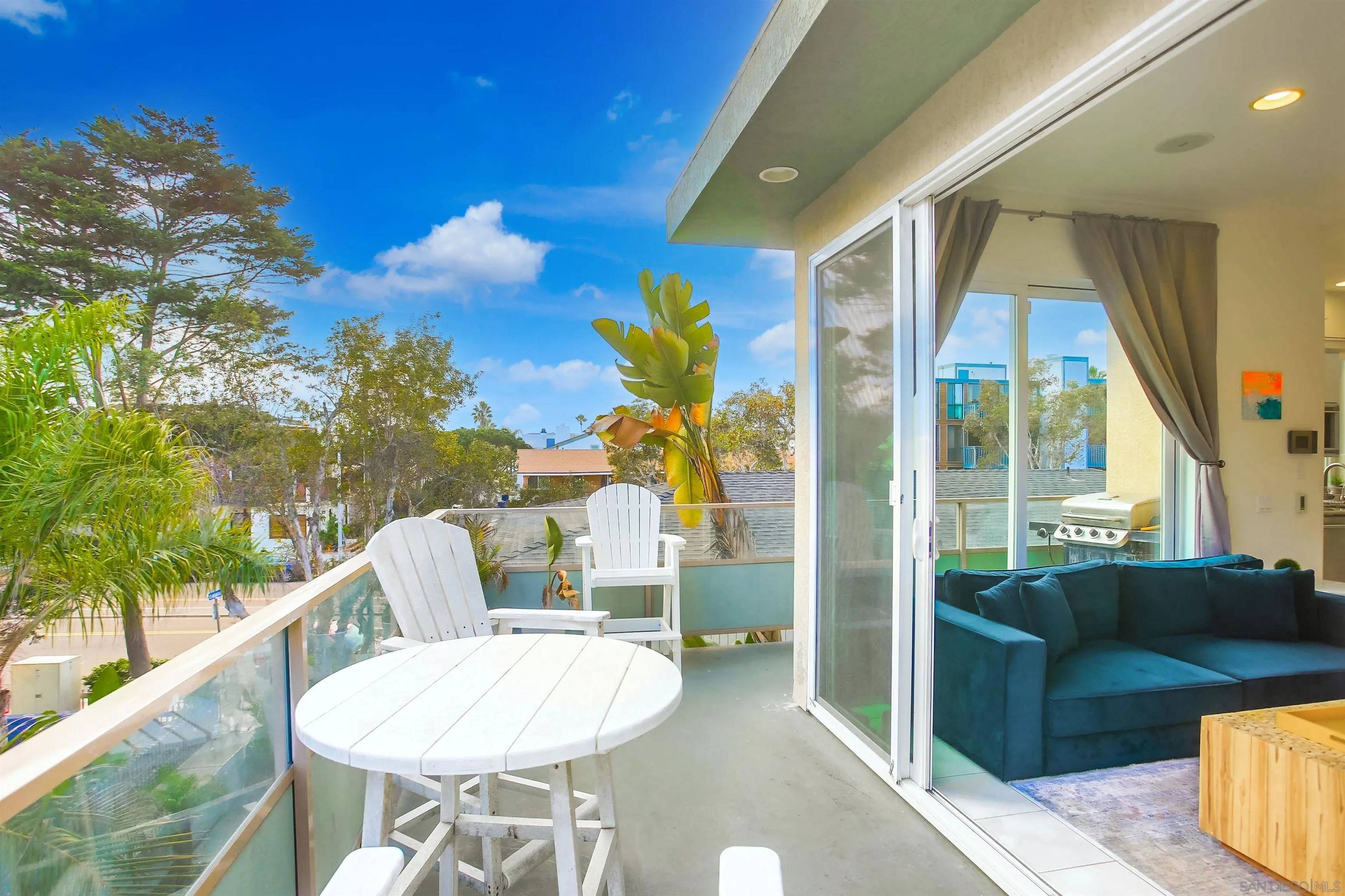 San Diego, CA 92109,808 Ensenada Ct