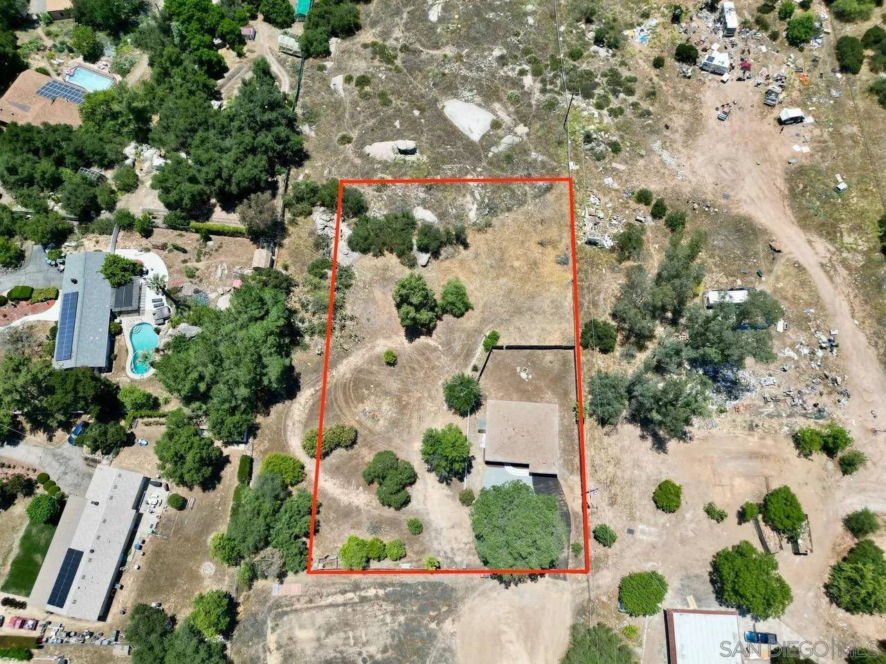 Ramona, CA 92065,17761 Hwy 67
