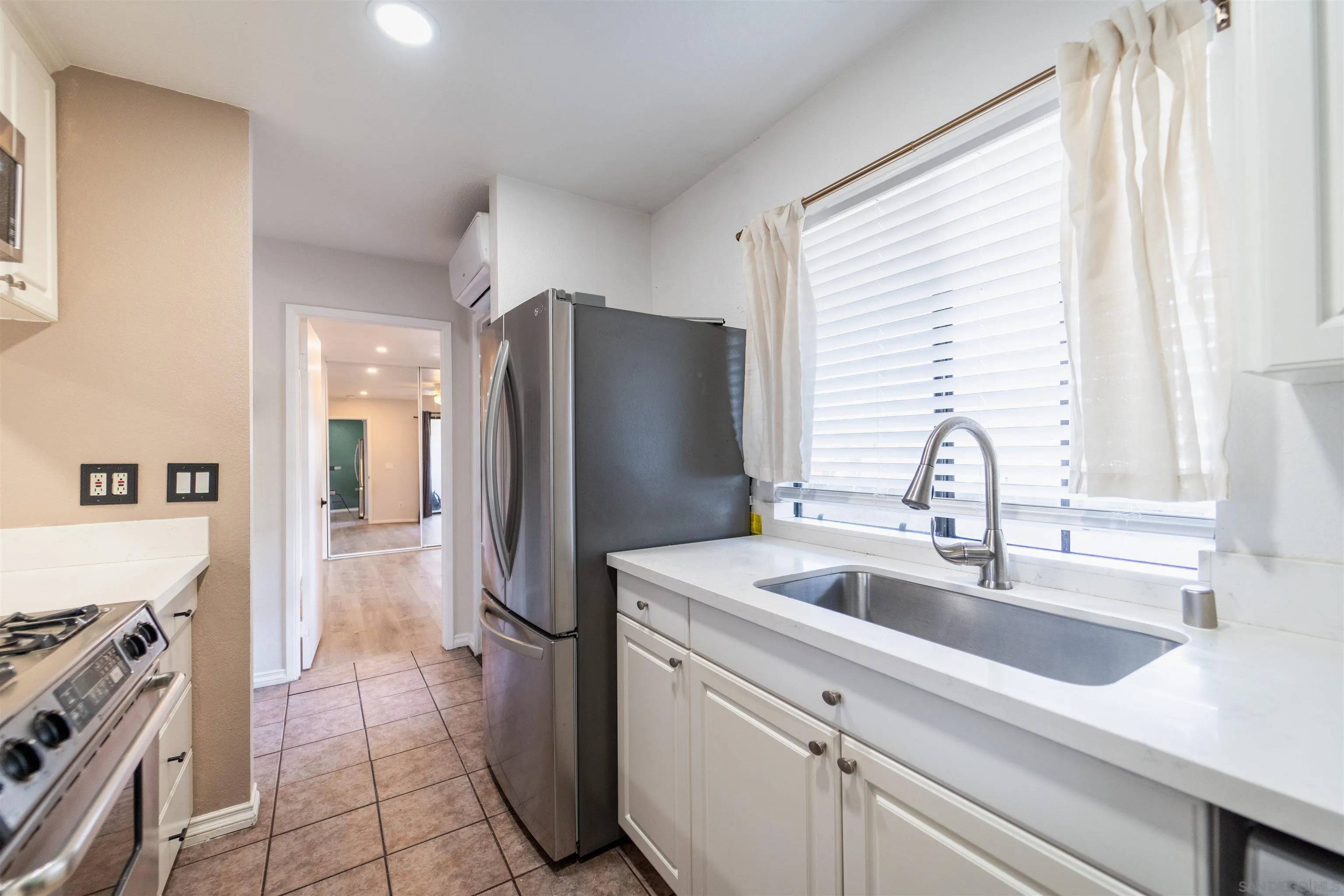 La Mesa, CA 91942,4847 Parks Ave #23