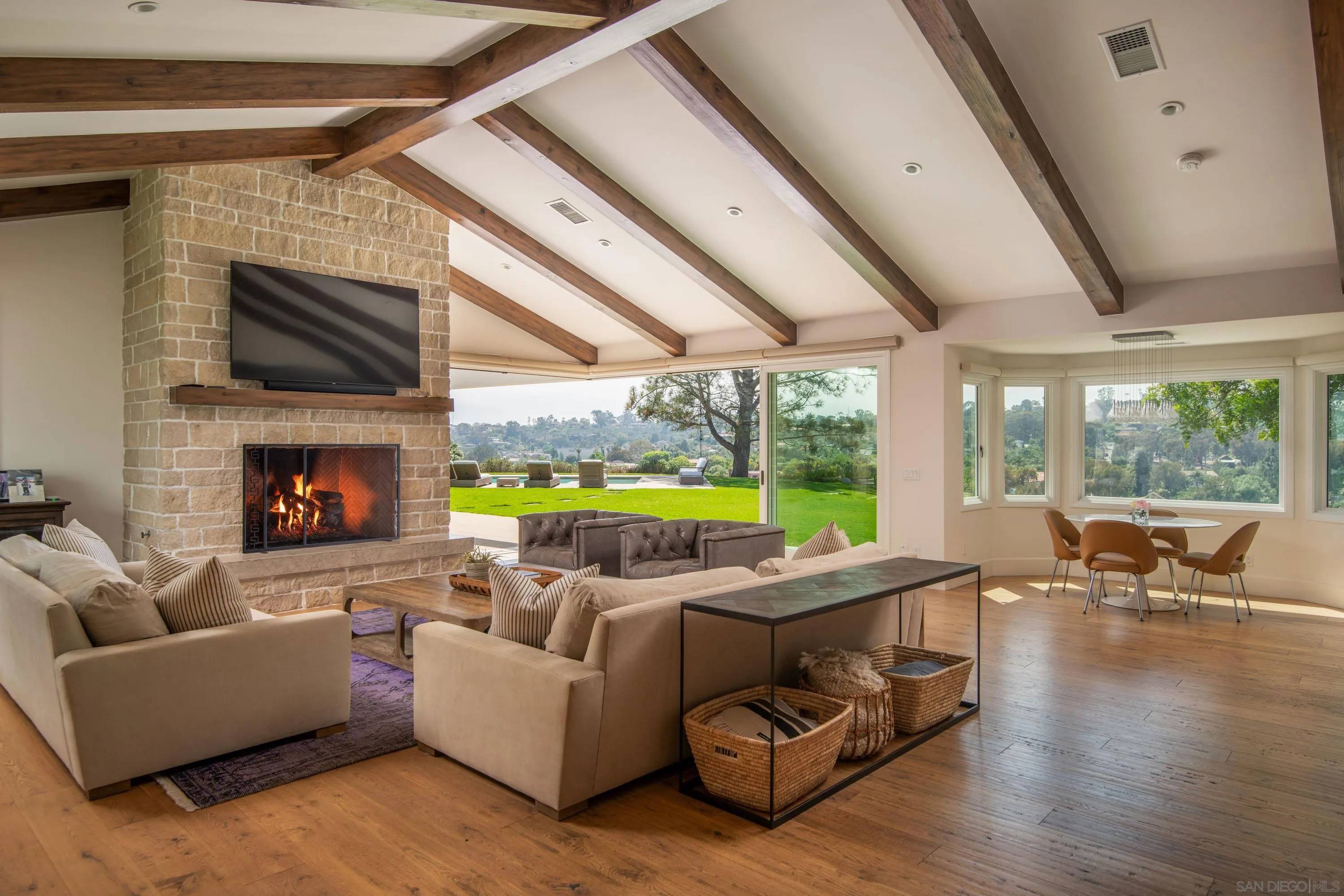 Rancho Santa Fe, CA 92067,3035 Paseo Cielo