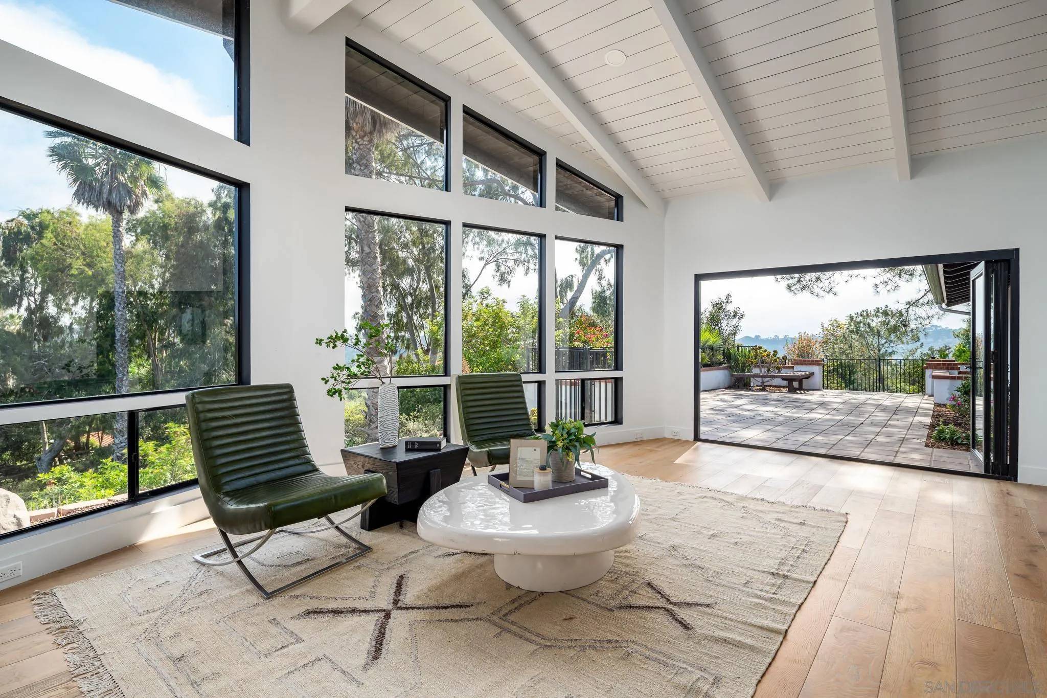 Rancho Santa Fe, CA 92067,16610 Los Morros
