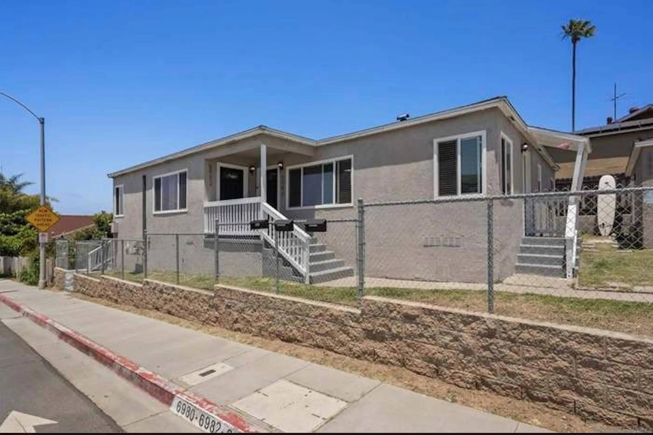 San Diego, CA 92114,6980-82-84 Lisbon St