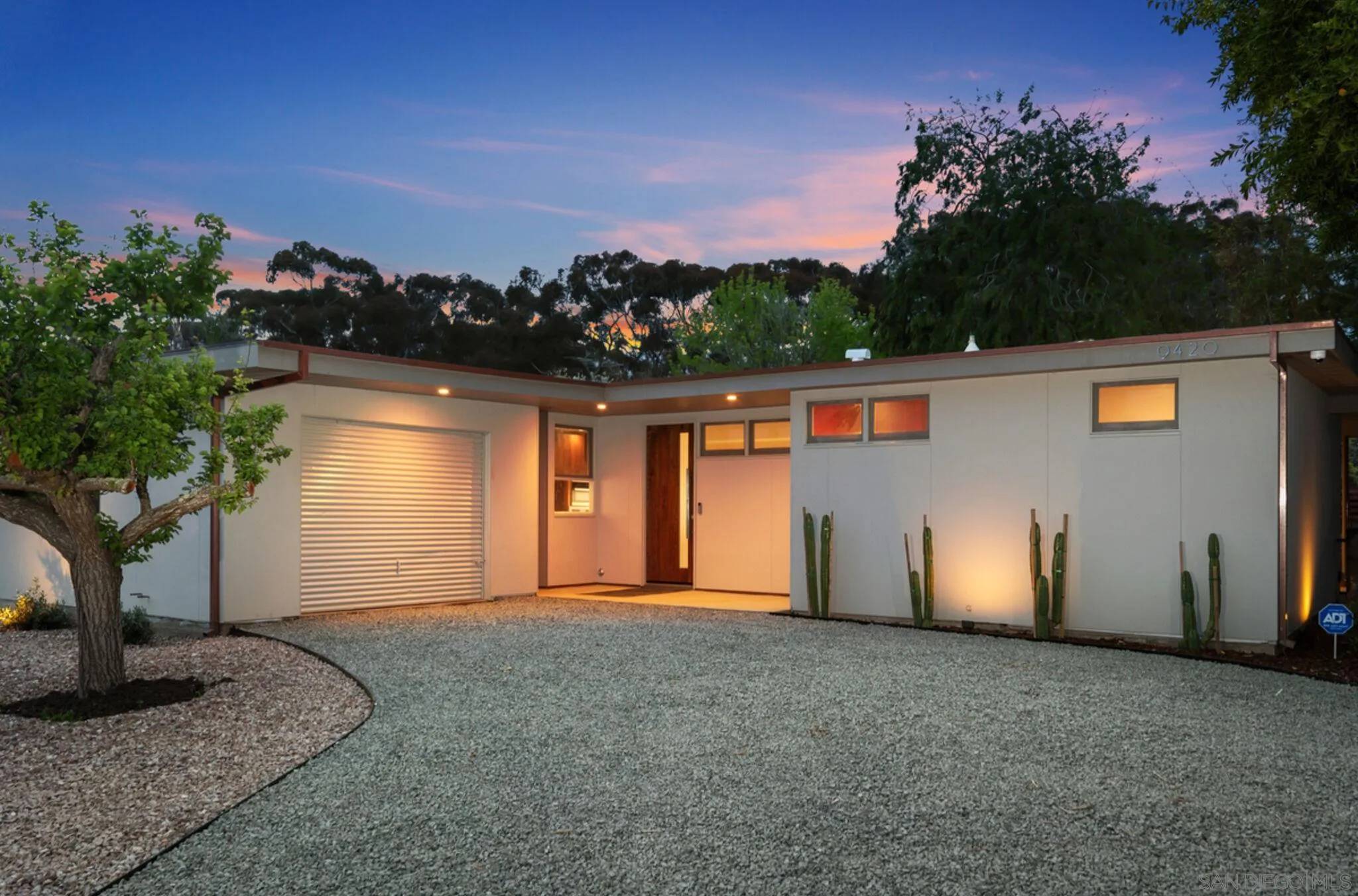 La Jolla, CA 92037,9420 La Jolla Shores Drive