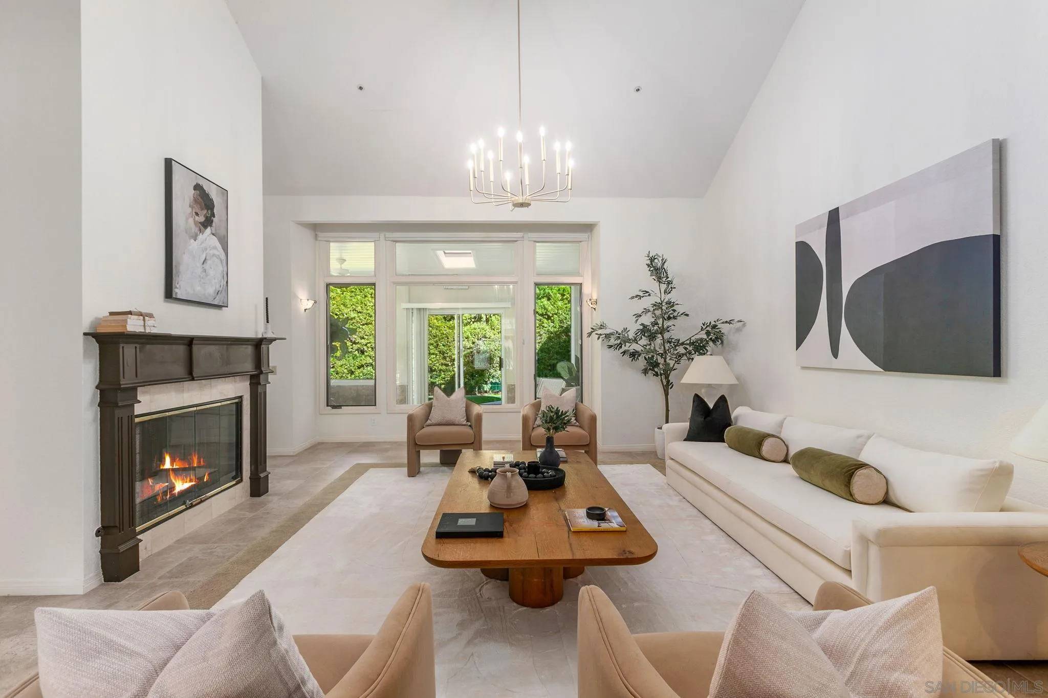 San Diego, CA 92130,14231 Fox Run Row