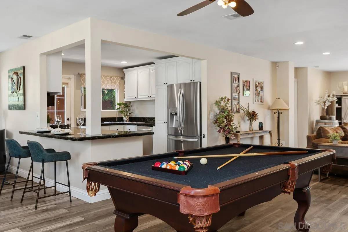 Poway, CA 92064,14643 Evening Star Dr
