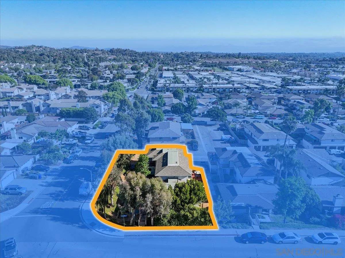 Vista, CA 92084,1255 Arcadia Avenue
