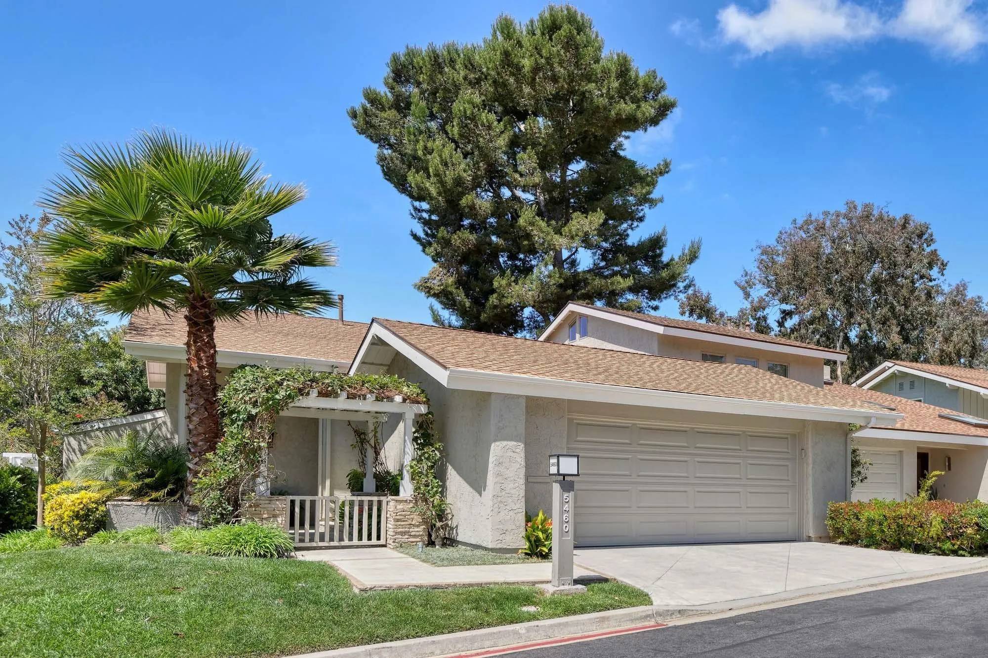 La Jolla, CA 92037,5460 Caminito San Lucas