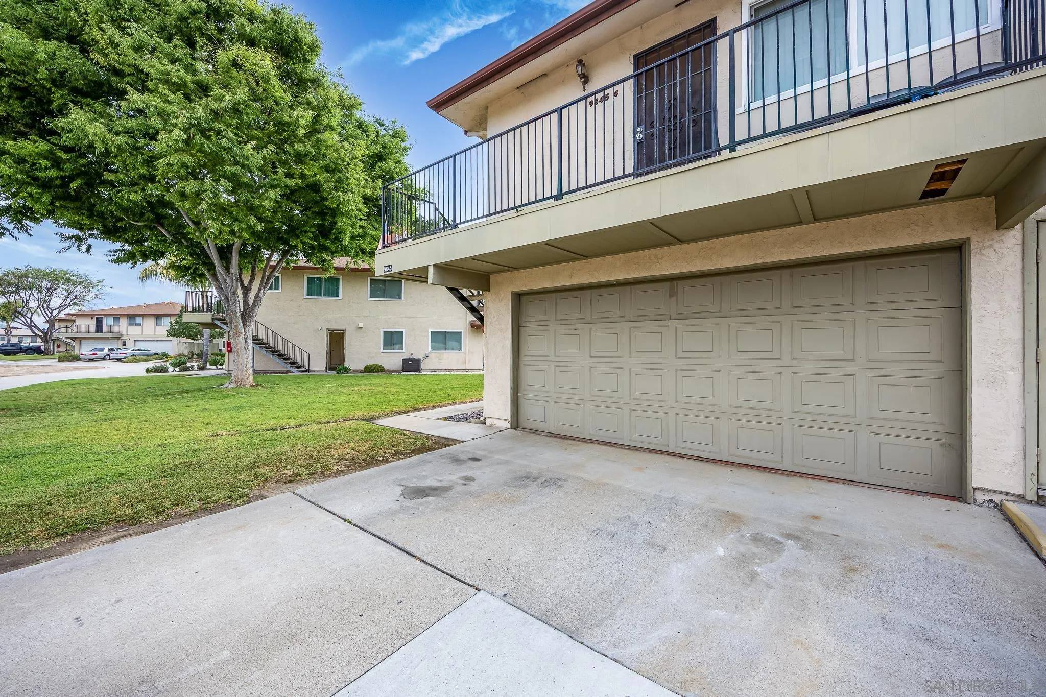 Santee, CA 92071,9845 Mission Viejo Ct #2