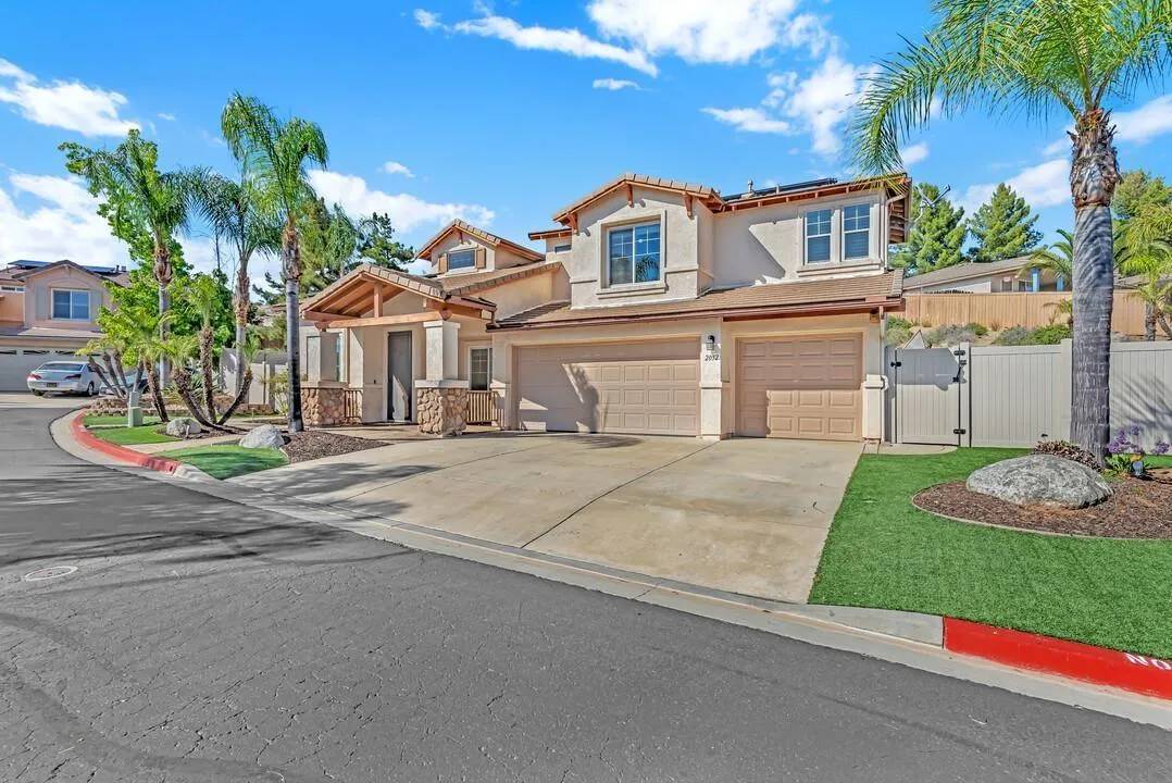 Alpine, CA 91901,2052 Boulders Rd