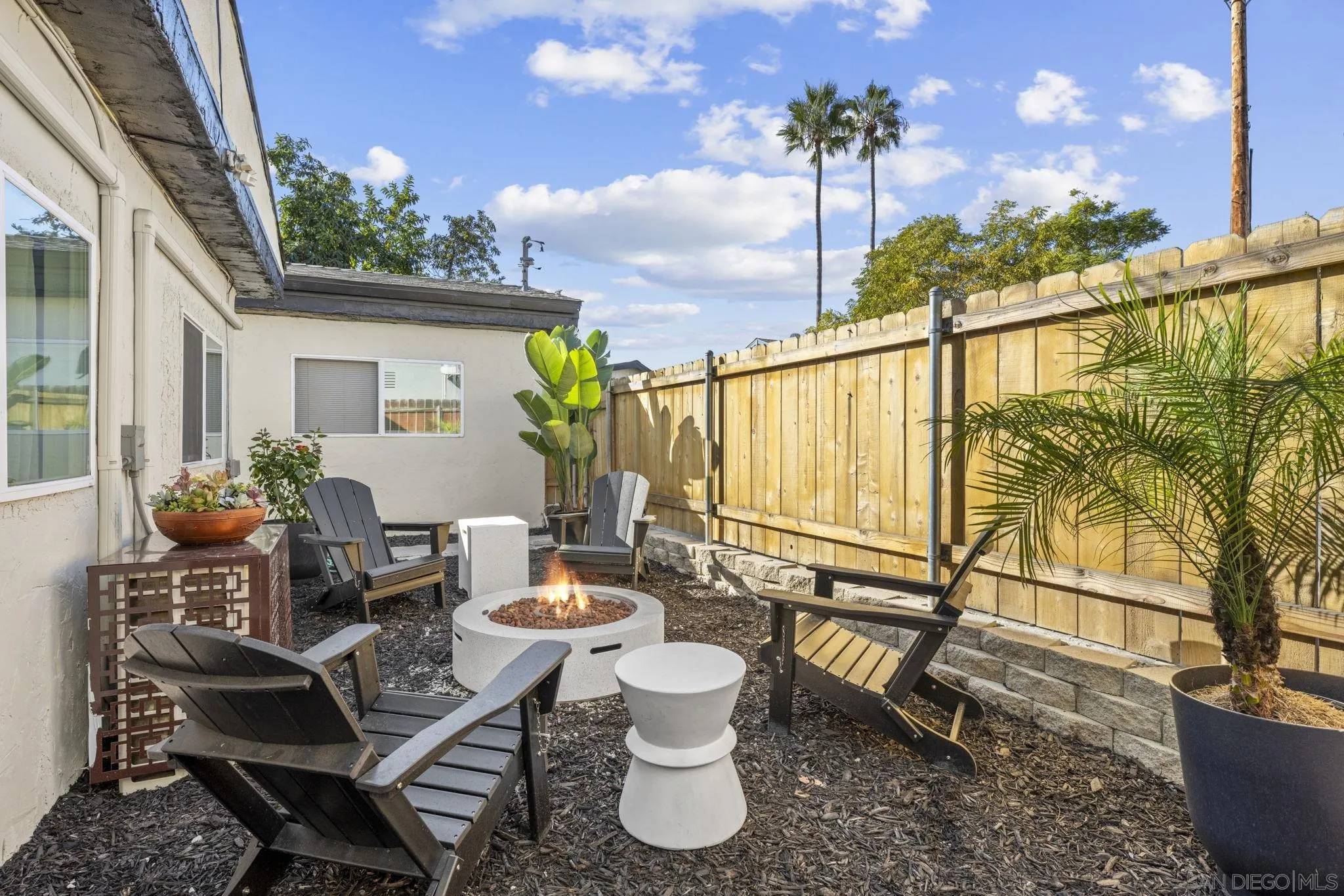 San Diego, CA 92105,3808-14 46Th St