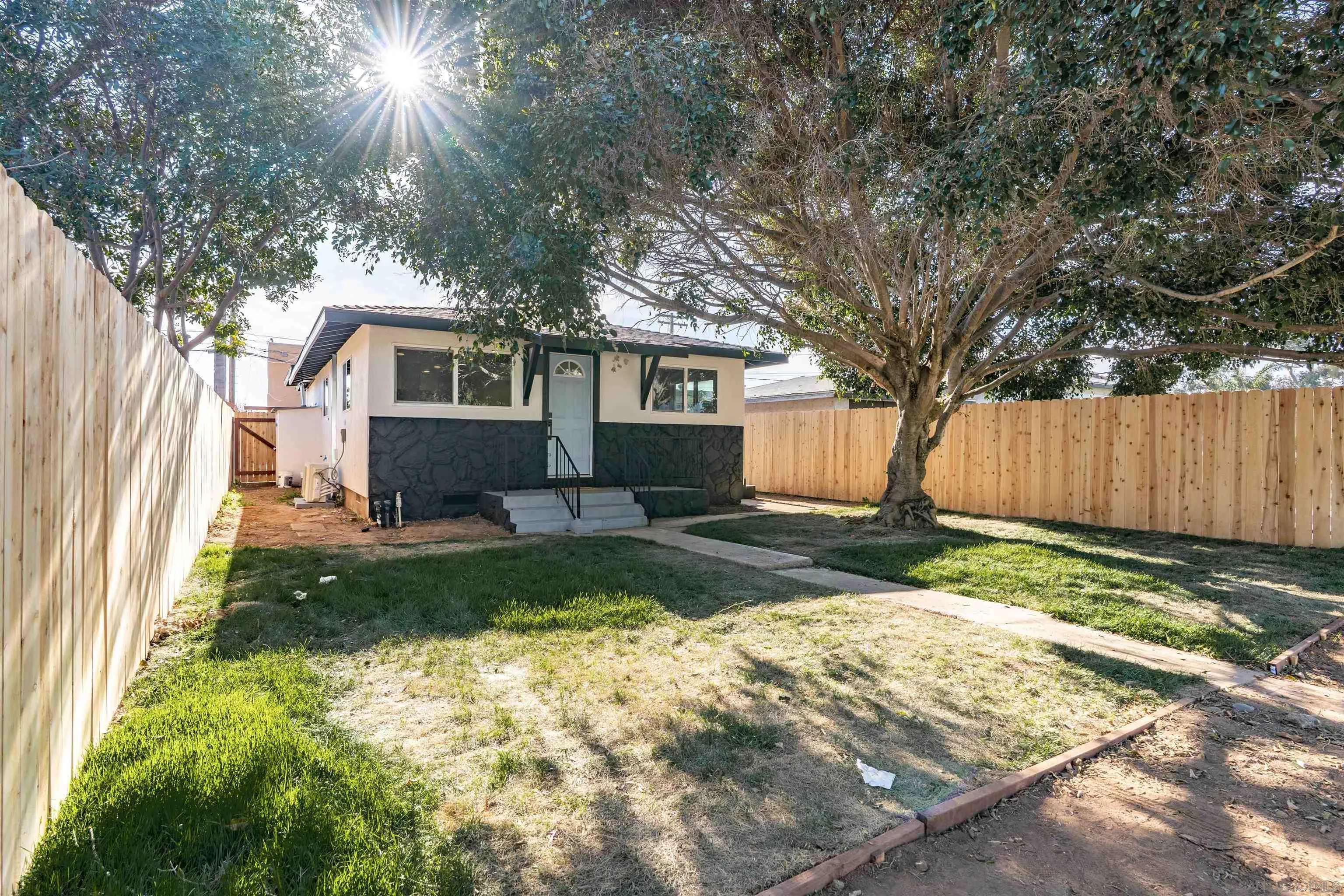 National City, CA 91950,3008 C Ave
