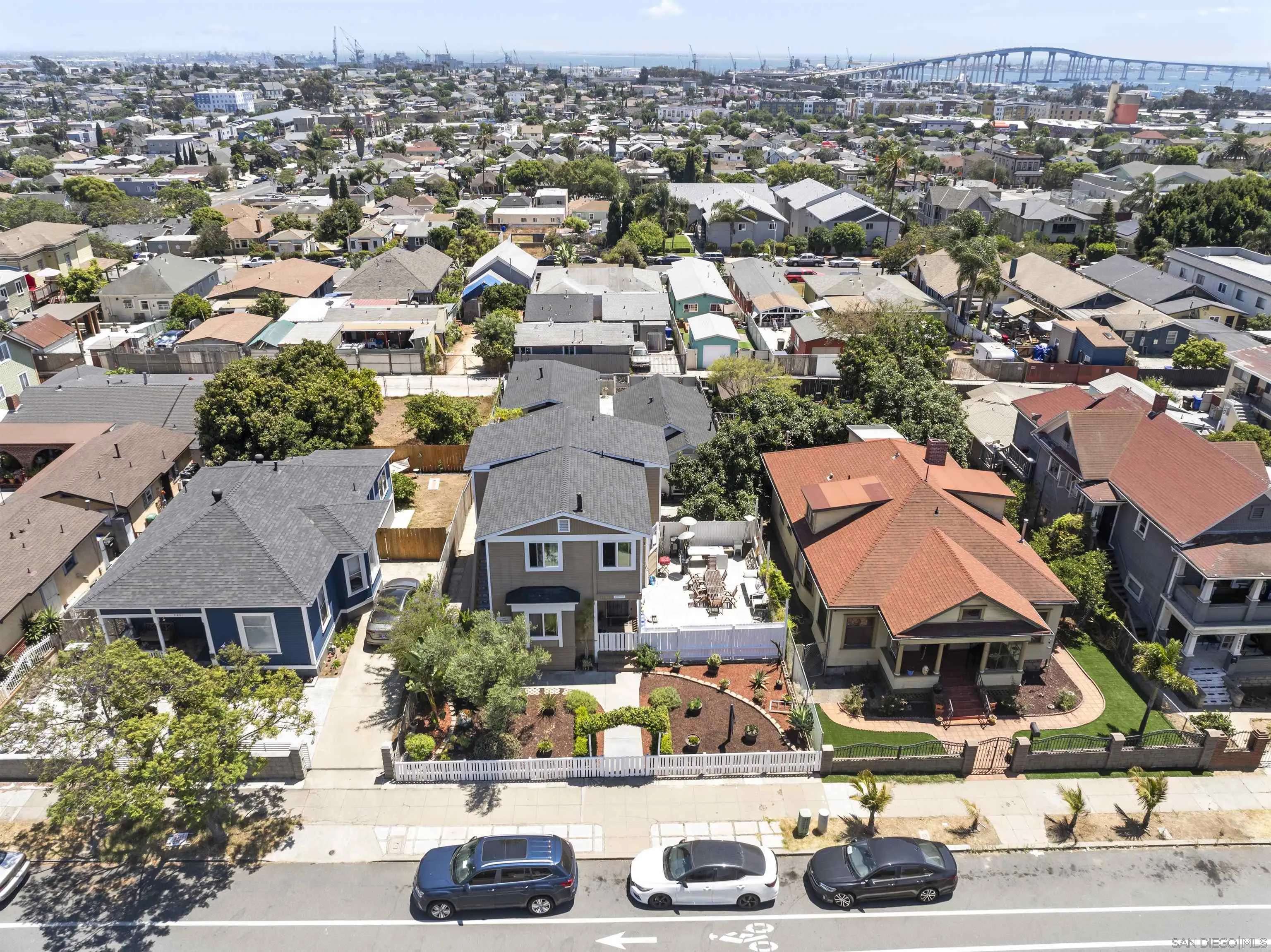 San Diego, CA 92102,2451-53 Island Ave