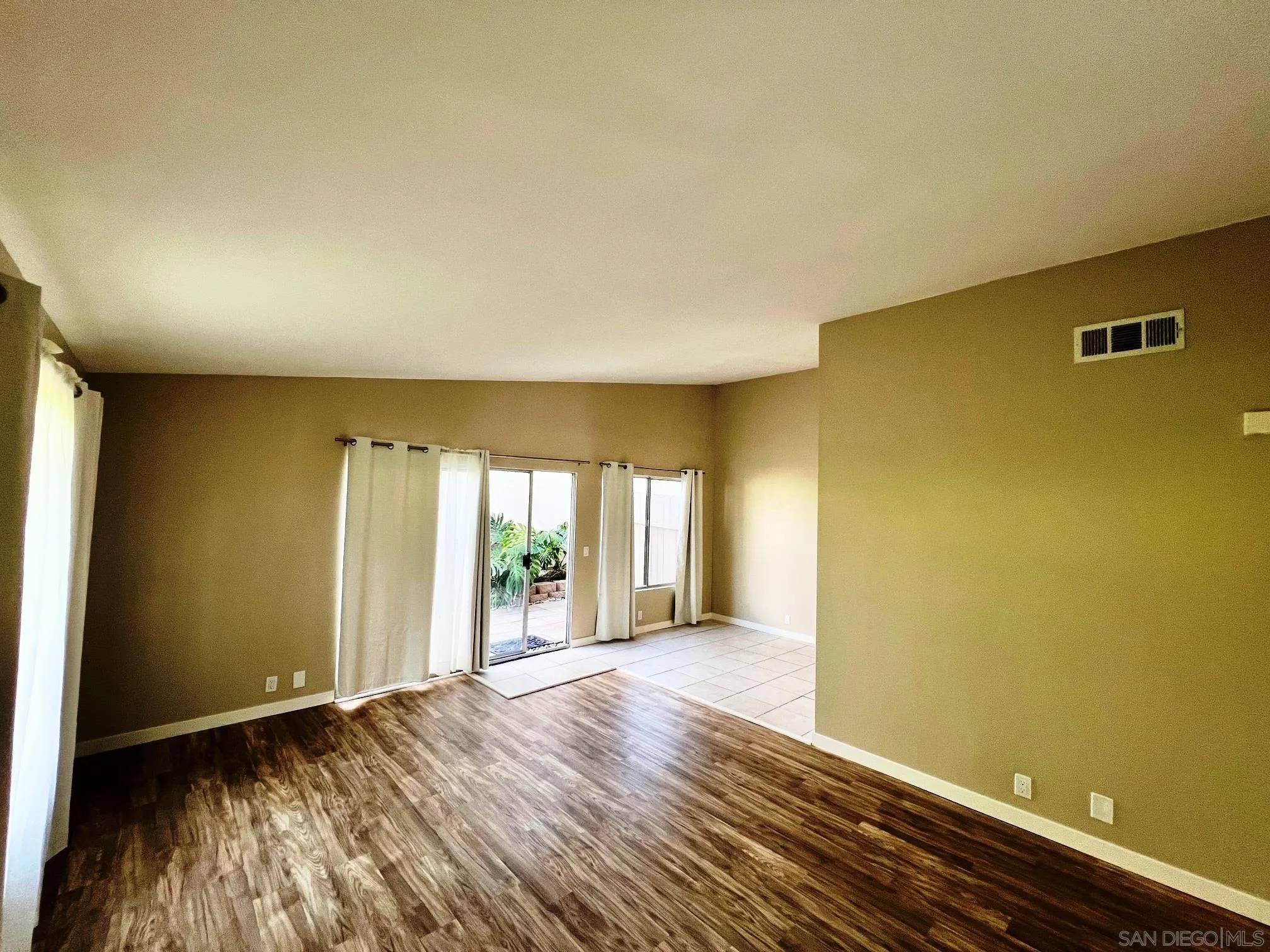 Oceanside, CA 92056,3569 Surf Pl