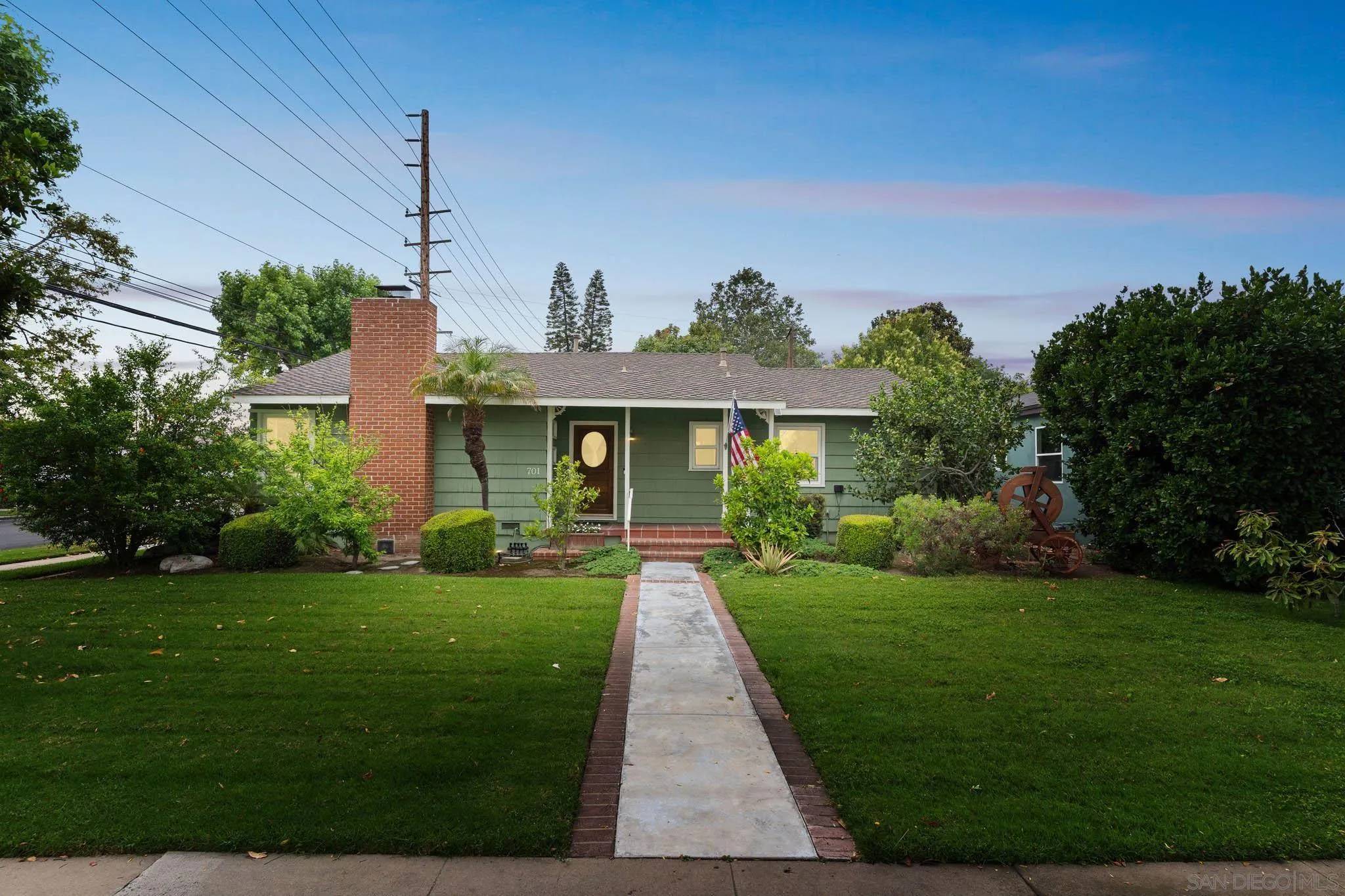Santa Ana, CA 92706,701 Catalina Ave